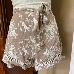 Astr Flower high waisted shorts